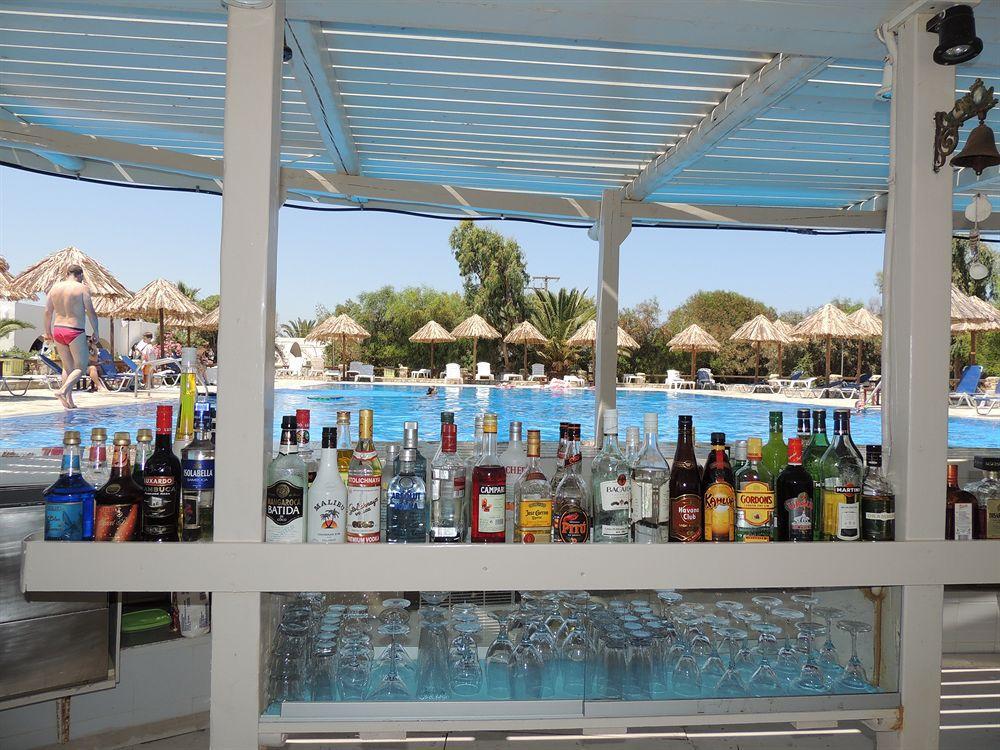 Surfing Village Paros 3* Santa Maria (Paros)